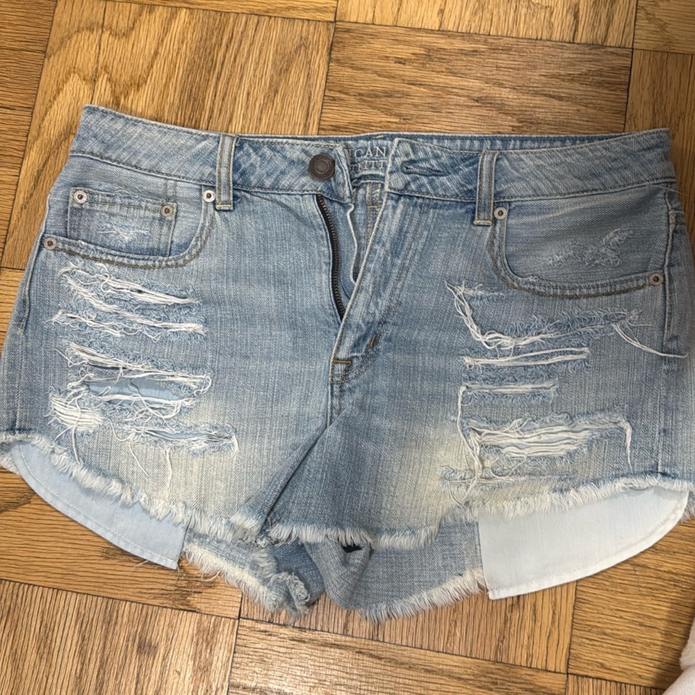 American Eagle Hi-Rise Festival Shorts